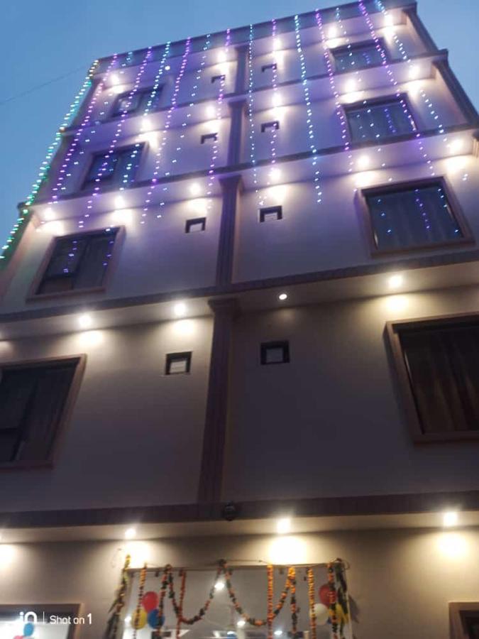 Hotel Kaushik Palace Haridwār Esterno foto
